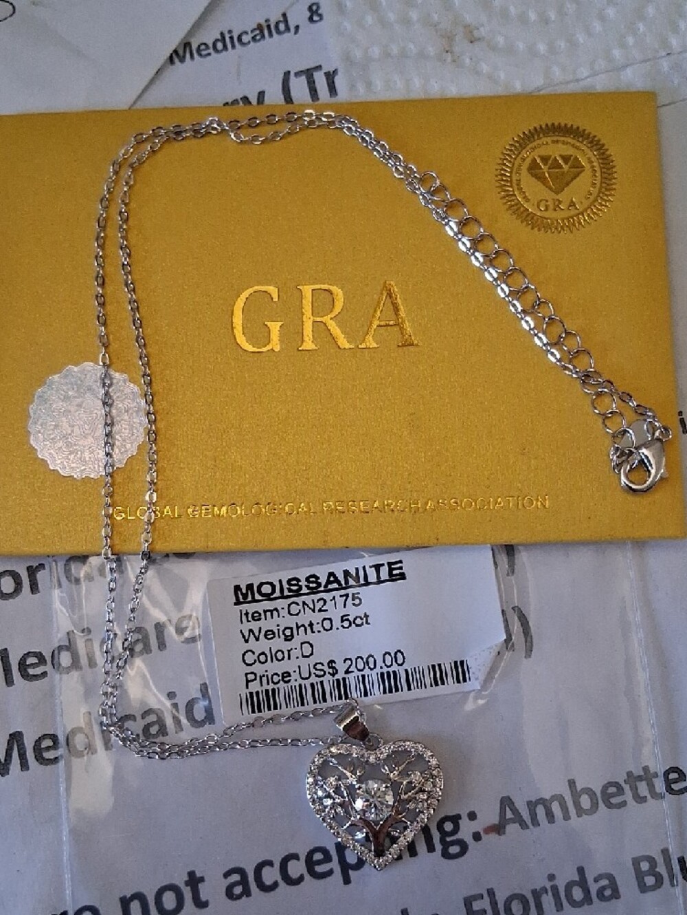 GRA Heart Moissanite Pendant Necklace in Silver Plate Over Stainless. Wont Tarni - Picture 3 of 3